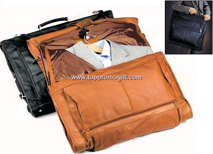 Vaqueta Deluxe Garment Carrier - Vaqueta Napa Vaqueta Deluxe Garment Carrier - Vaqueta Napa