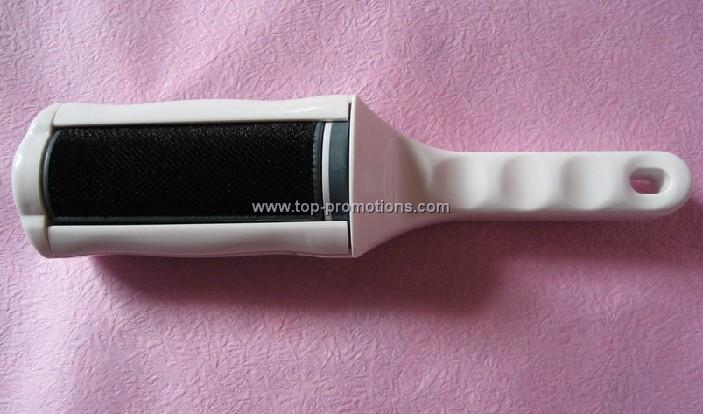 Clothes brush Clothes brush