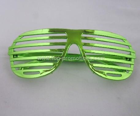 shutter shaped party glass
