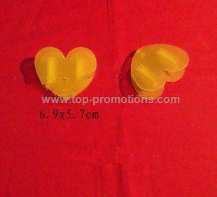 Peach heart plastic clip