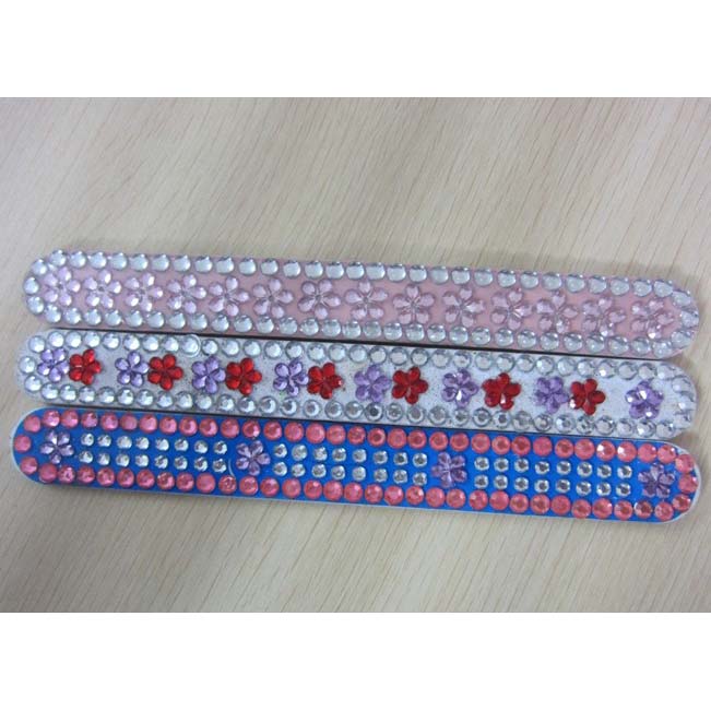 Nail file with crystal