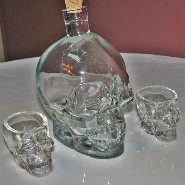 750ml skull glass bottle