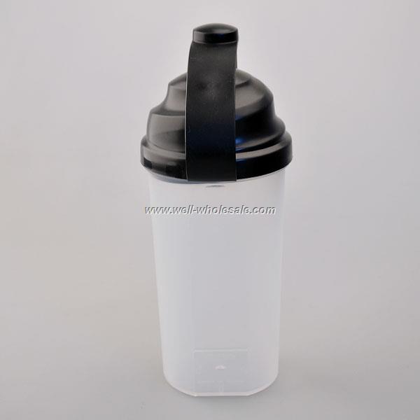 700ml food grade BPA free plastic shaker bottles