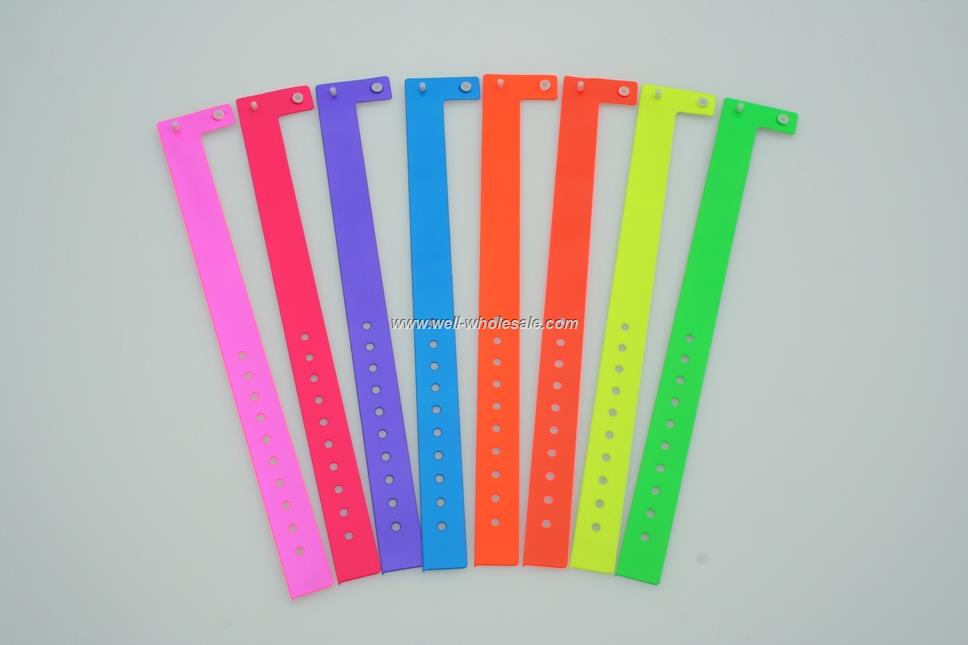 PVC L shaped wristbands