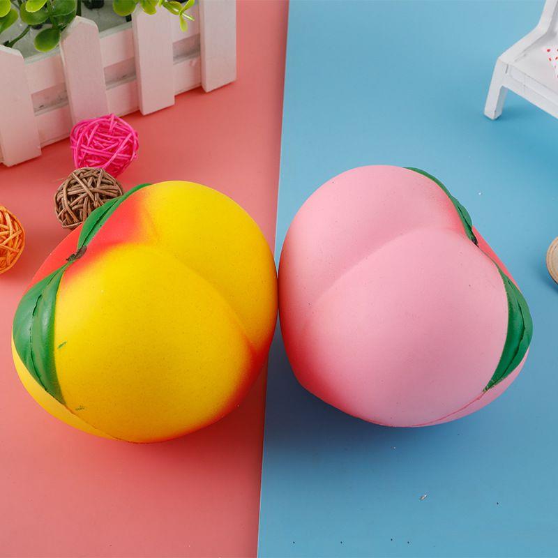 Wholesale Stress Relief peach shaped Squishies Slow Rising Squeeze Toys