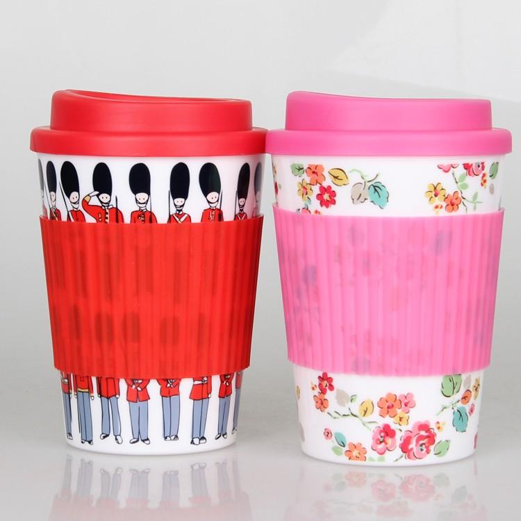 340ml new colorful pp plastic cup with silicon sleeve coffee mug