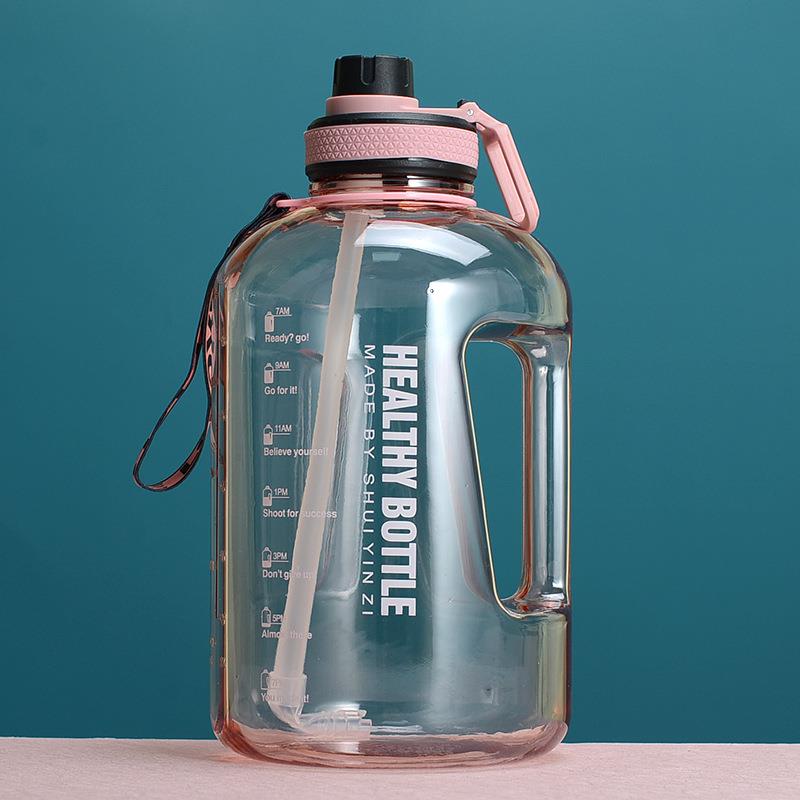 2.2L Large Capacity Water Cup Sports Resistant Plastic Straw Big Water Bottle