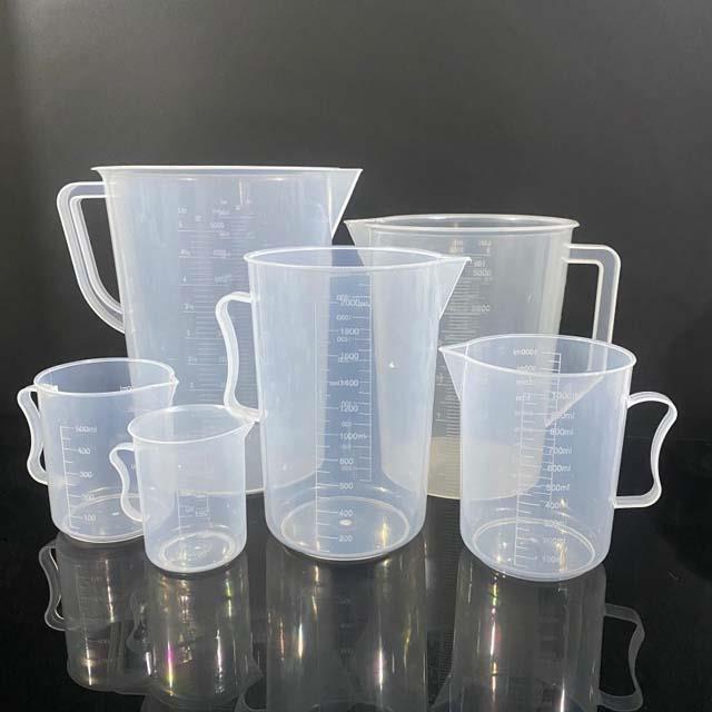 15ml 30ml 100ml 200ml 300ml 500ml 1L 2L Kitchen Transparent Plastic Measuring Cup